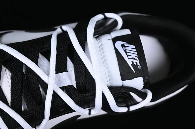 All Categories Nk SB Dunk Series Nk SB Dunk Low Low-top sneakers Nk Dunk Low Black and White Panda Customized version of deconstructed strap casual sneakers DD1391-100